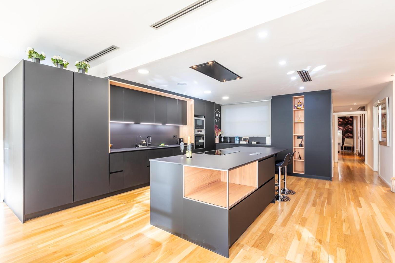 Central Market Lux Apartment فالنسيا المظهر الخارجي الصورة