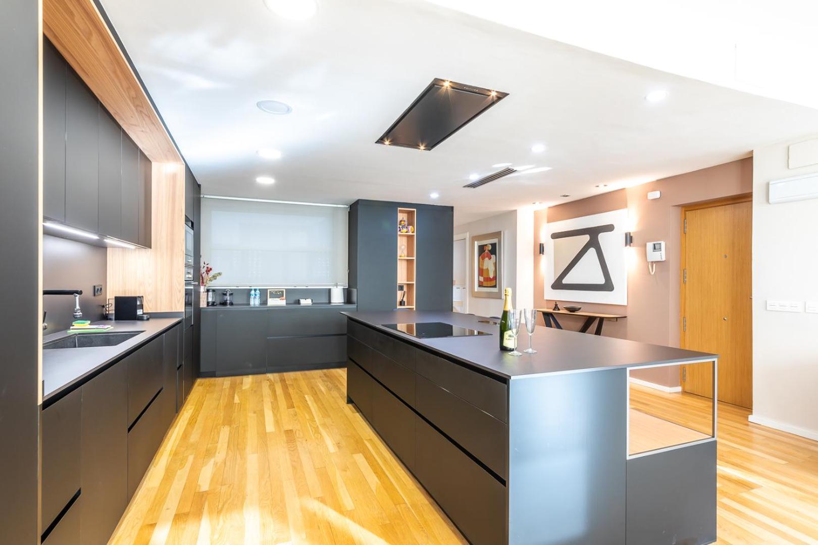 Central Market Lux Apartment فالنسيا المظهر الخارجي الصورة